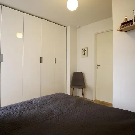 Apartamento In Central *